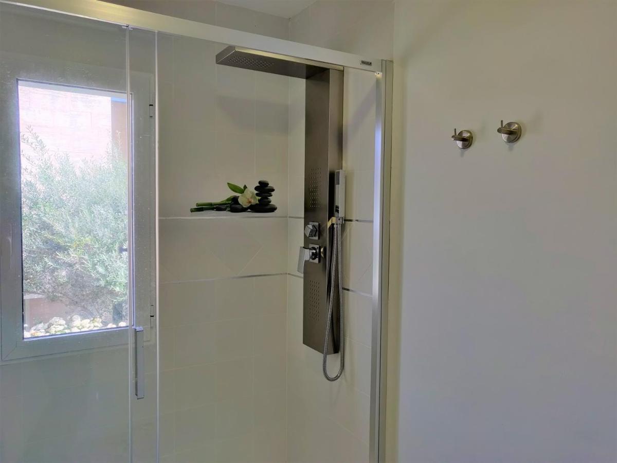 Apartamentos R66 Касерес Екстер'єр фото