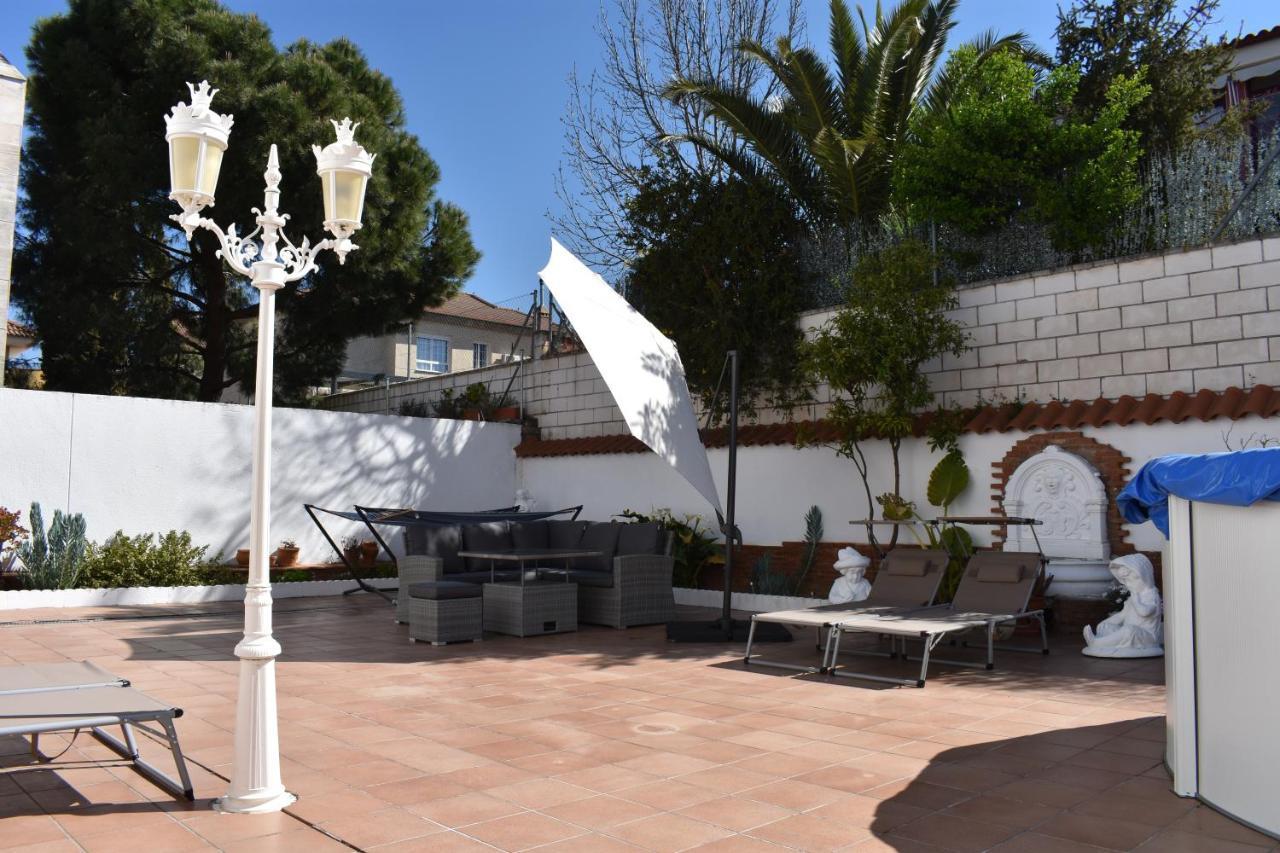 Apartamentos R66 Касерес Екстер'єр фото