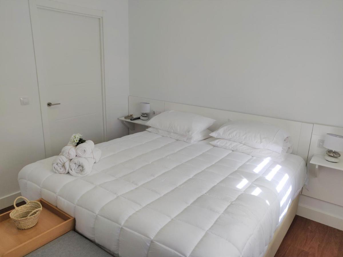 Apartamentos R66 Касерес Екстер'єр фото