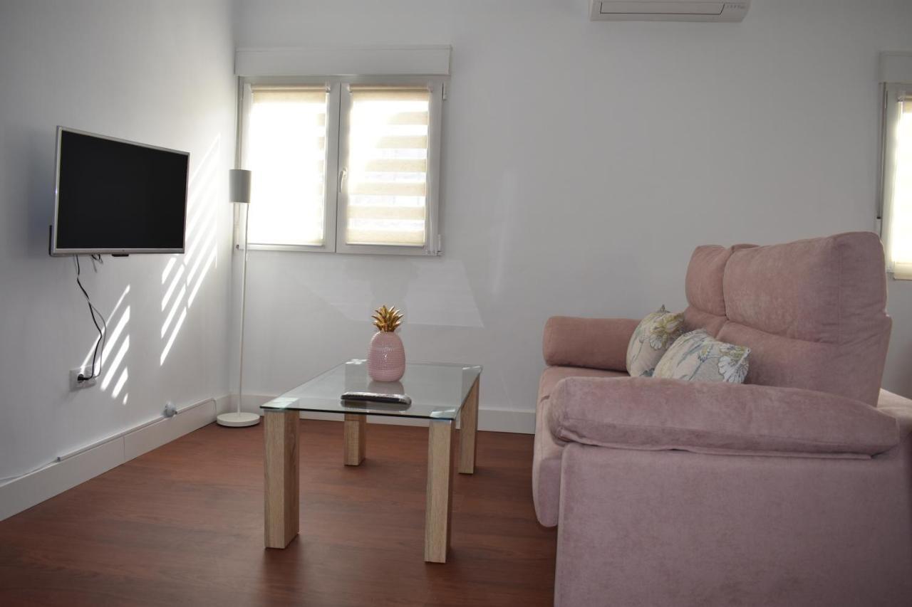 Apartamentos R66 Касерес Екстер'єр фото