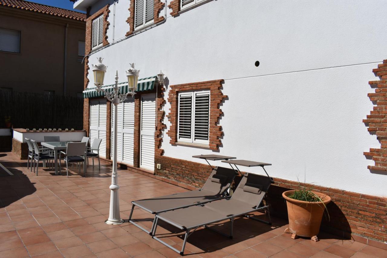 Apartamentos R66 Касерес Екстер'єр фото